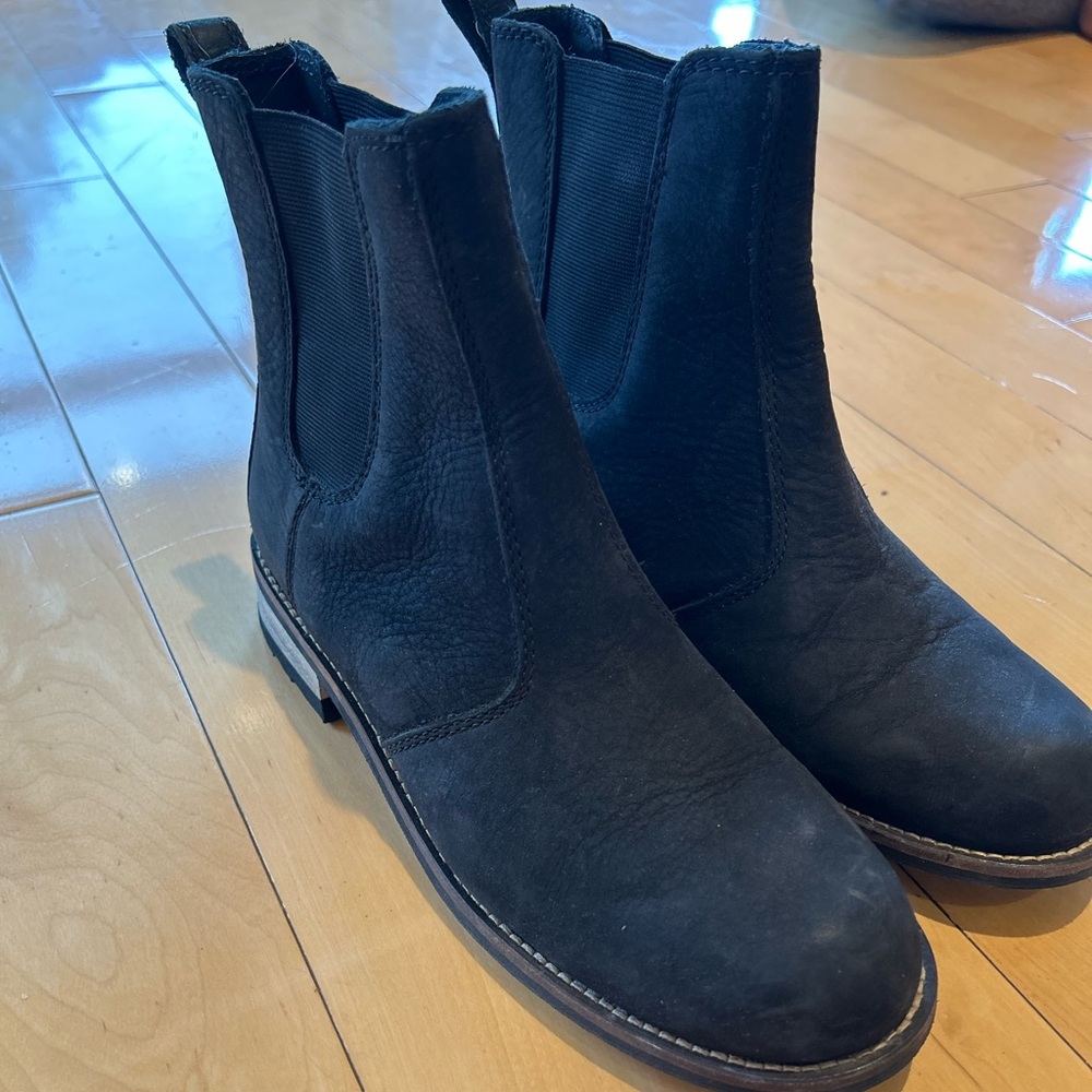 Women’s Kodiak Black Chelsea Boots